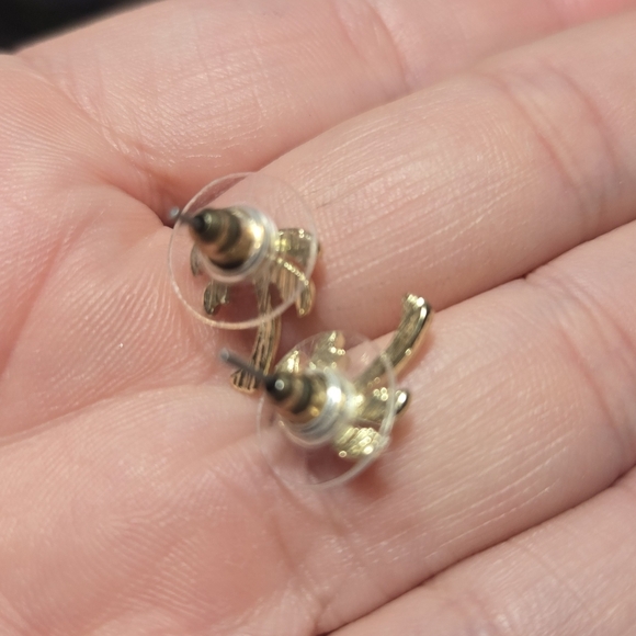 Gold Tone Palm Tree Stud Piered Ear Earrings - Picture 4 of 7